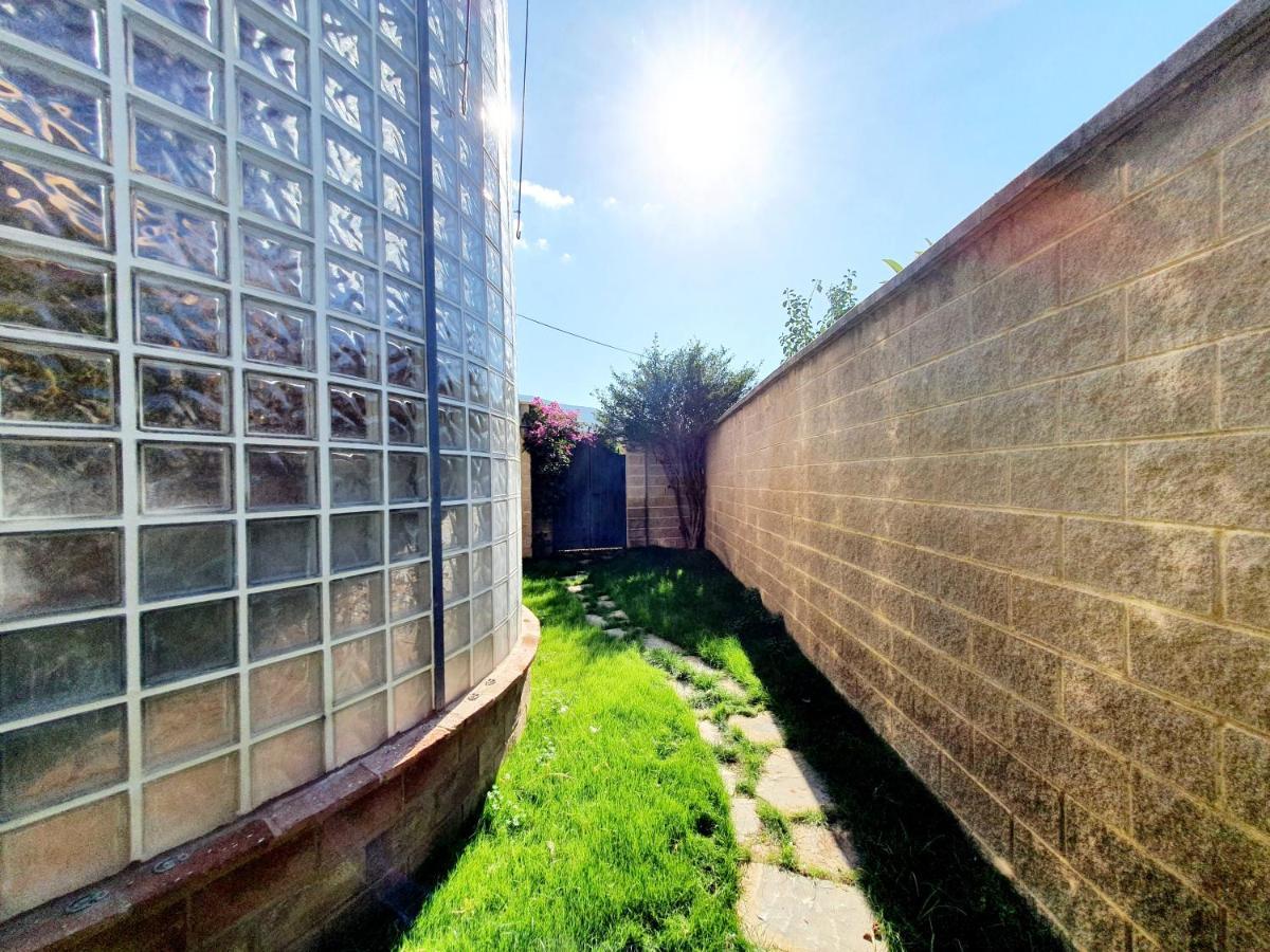 Casa Rural - Serrano House มาลากา ภายนอก รูปภาพ