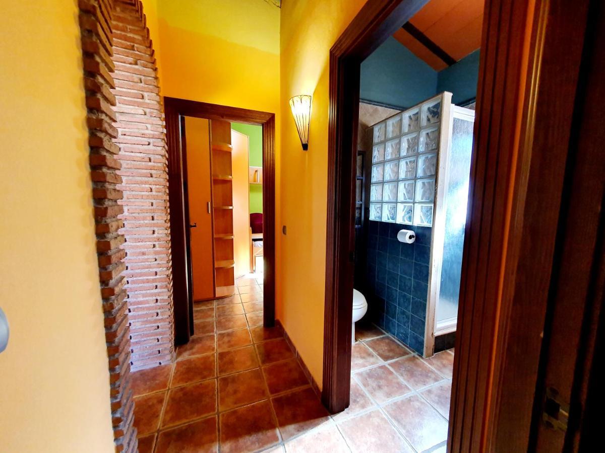 Casa Rural - Serrano House มาลากา ภายนอก รูปภาพ