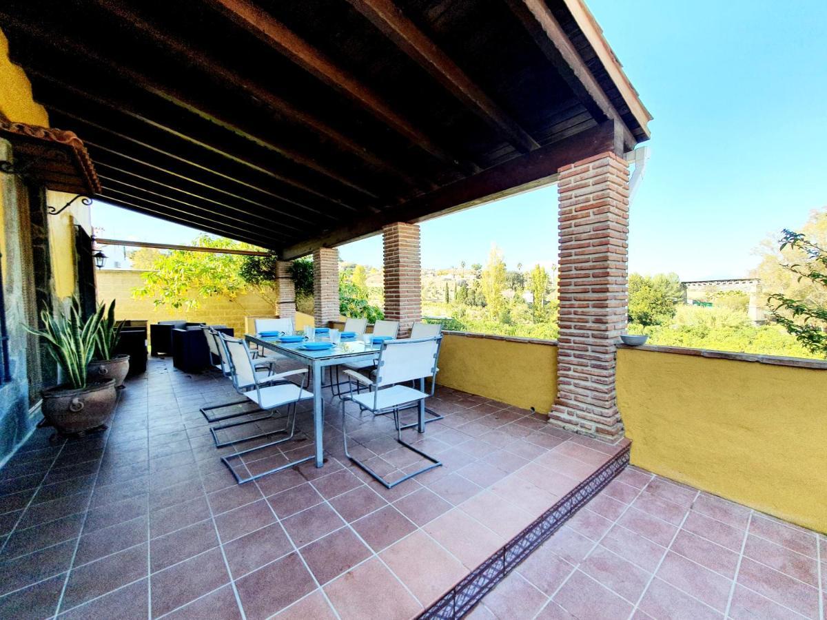 Casa Rural - Serrano House มาลากา ภายนอก รูปภาพ