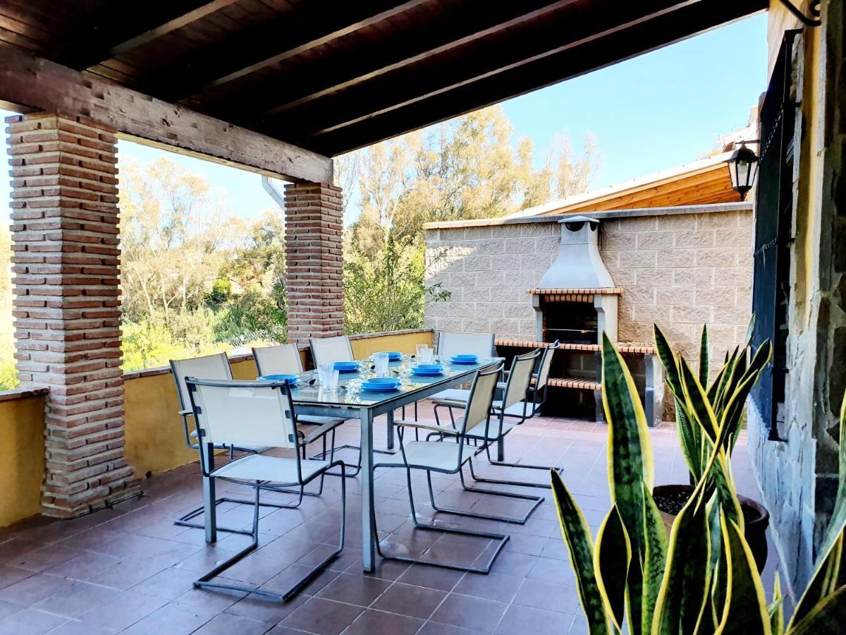 Casa Rural - Serrano House มาลากา ภายนอก รูปภาพ